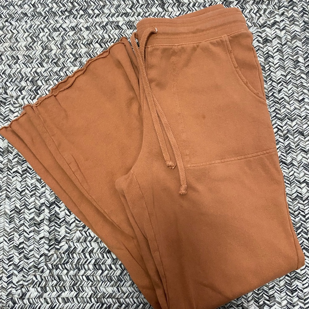 Aerie Weekend Kick It Flared Sweat Pants- L long